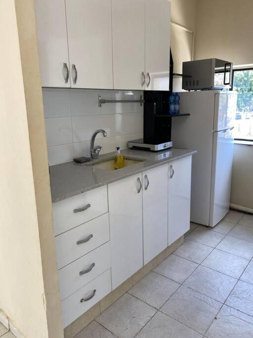 Prime Location! 1 Bedroom In Tlv Beating Heart * Tel Aviv-Jaffa